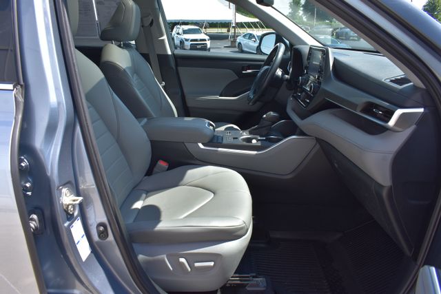 Used 2020 Toyota Highlander Hybrid SUV