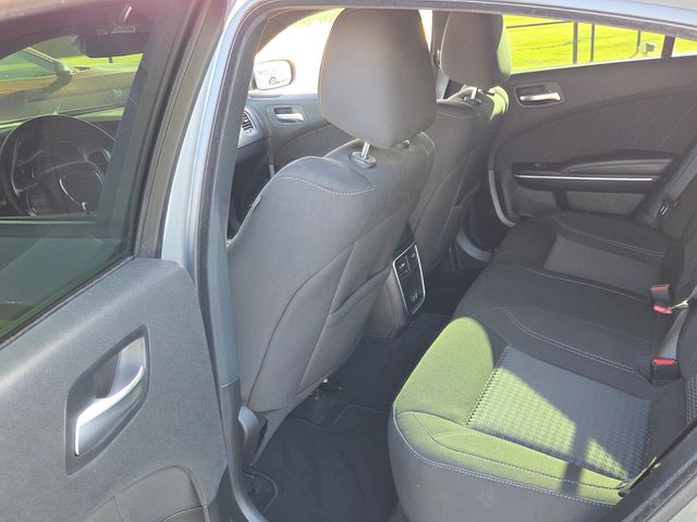 Used 2023 Gray Dodge SXT image 7