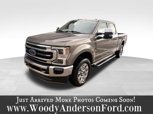 Stone Gray Metallic 2022 Ford F-250 Super Duty Pickup Truck Four-Wheel Drive Automatic