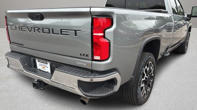 Used 2025 Gray Chevrolet LTZ image 39