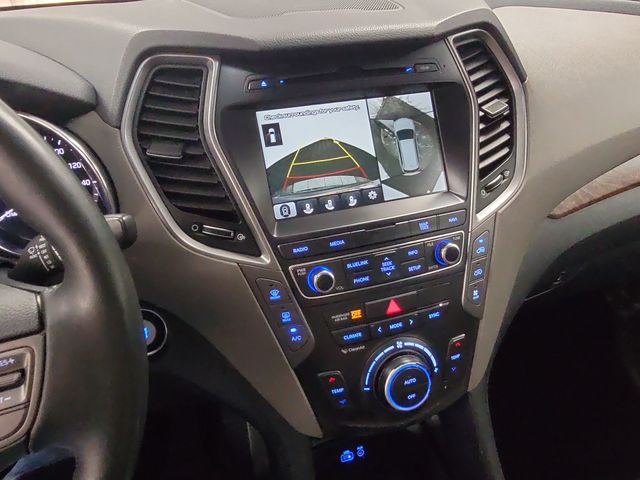 2017 – Hyundai – Santa Fe