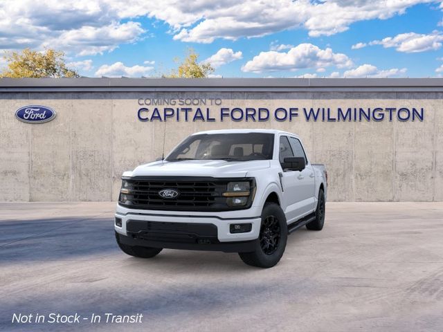 New 2026 White Ford XLT image 2