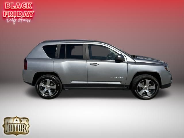 2019 Jeep Compass Altitude 9