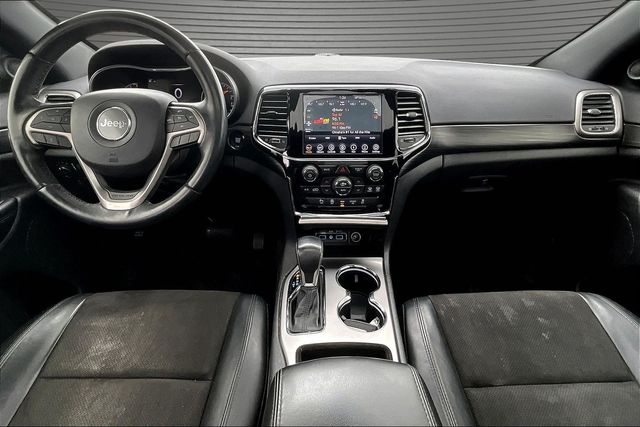 Used 2020 White Jeep Altitude image 7
