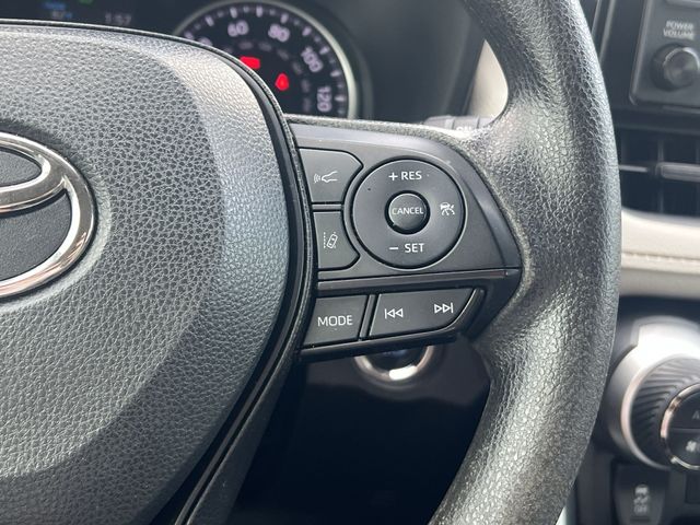 Used 2022  Toyota XLE image 26