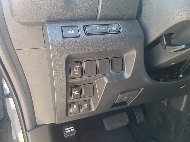 New 2026 Nissan Frontier Truck