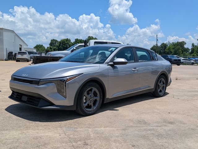 Steel Gray 2025 Kia K4 LXS FWD Sedan Front-Wheel Drive Continuously Variable Transmission