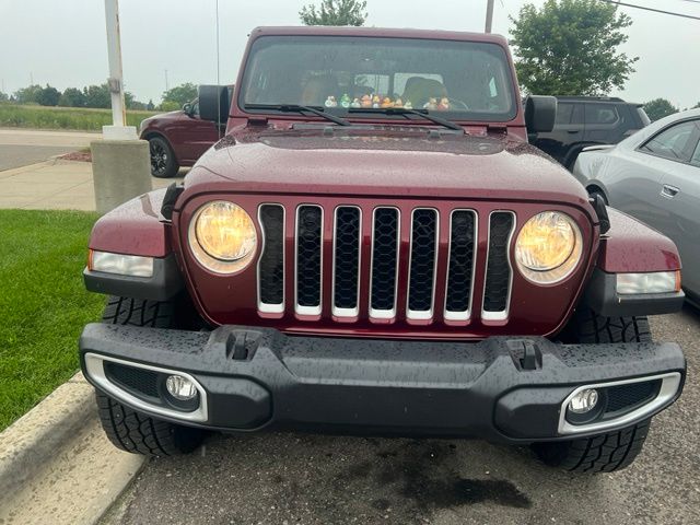 2022 Jeep Gladiator Overland - Snazzberry Pearlcoat exterior view 2