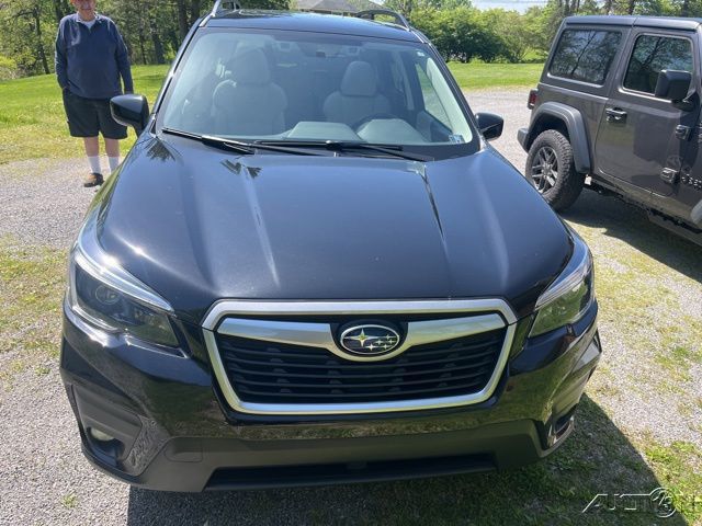 Crystal Black Silica 2021 Subaru Forester Premium Crossover AWD SUV / Crossover All-Wheel Drive Continuously Variable Transmission