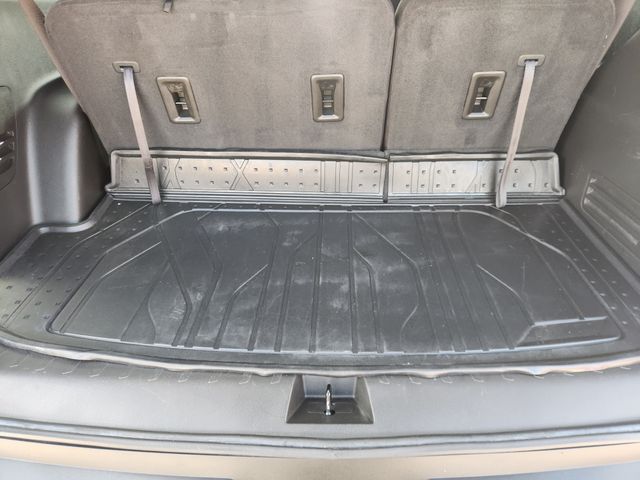 2023 Chevrolet Traverse LT Beige at AutoSavvy Houston Southwest