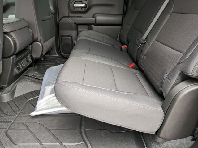 2025 Chevrolet Silverado 1500 Custom photo