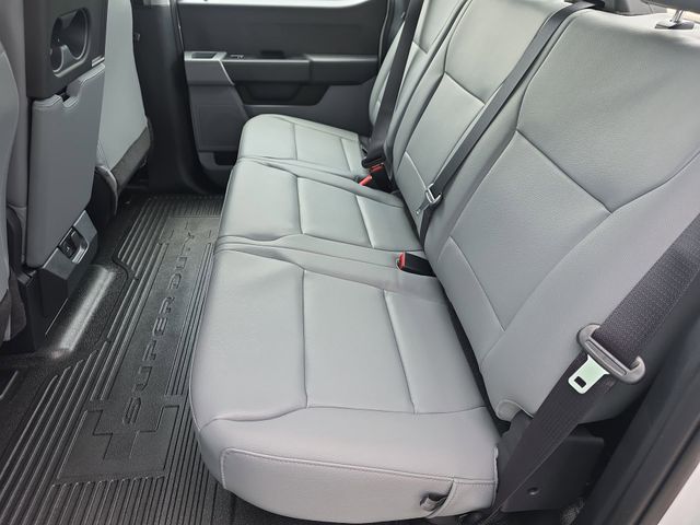 New 2026 Oxford White Ford F-350® XL image 14