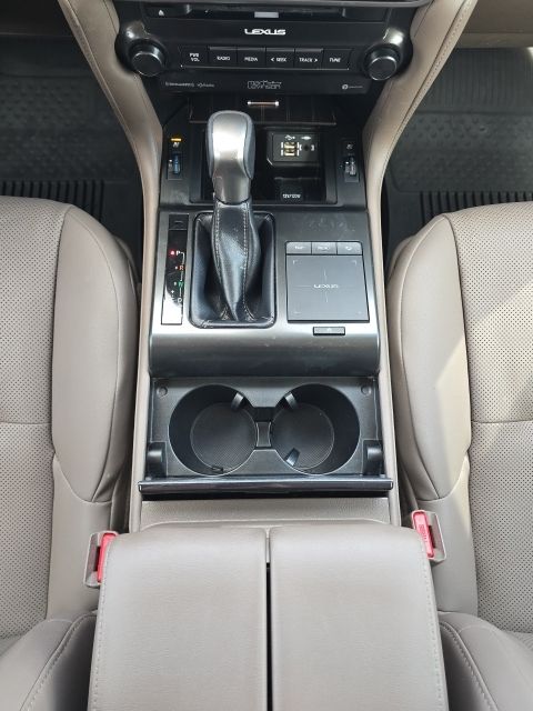 2023 Lexus GX 460:46928A