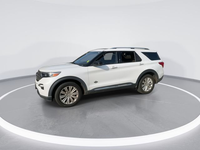 Used 2022 White Ford King Ranch image 4
