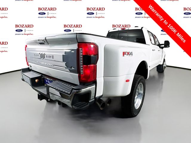 2024 Star White Metallic Tri-Coat Ford Super Duty F-450 DRW King Ranch DRW 4X4 Truck