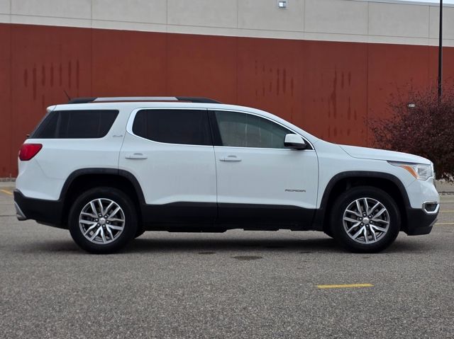 2017 GMC Acadia SLE-2