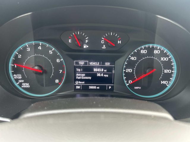2025 Chevrolet Malibu - Image 17