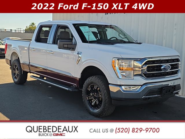 Oxford White 2022 Ford F-150 XLT SuperCrew 4WD Pickup Truck Four-Wheel Drive Automatic