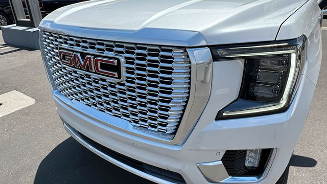 2024 GMC Yukon XL Denali 9