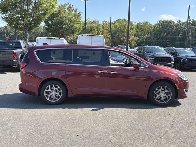 Used 2018 Red Chrysler Touring Plus image 13