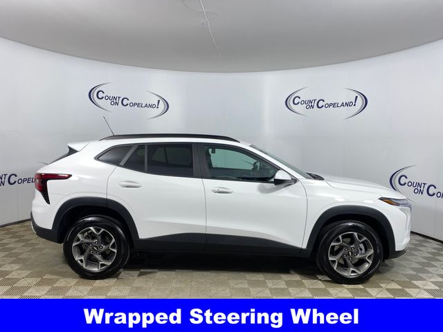 2025 Chevrolet Trax LT photo
