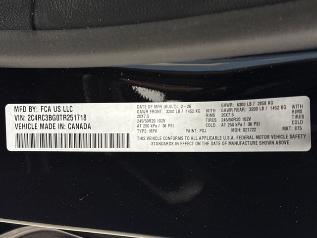 New 2026 Diamond Black Crystal Pearlcoat Chrysler Select image 40