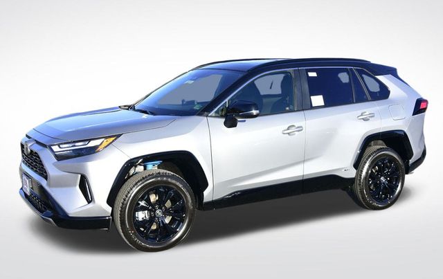 2025 Toyota RAV4 XSE's photo