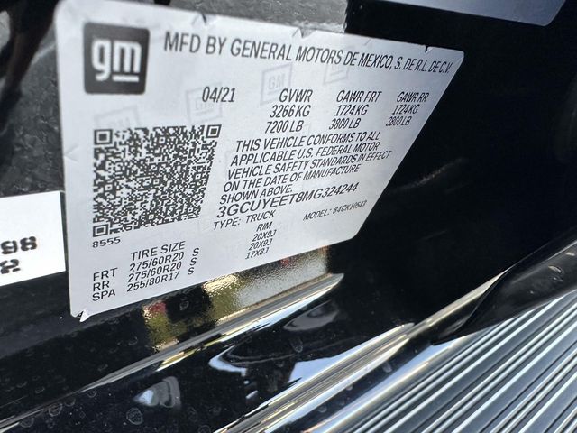 Used 2021 Black Chevrolet RST image 30