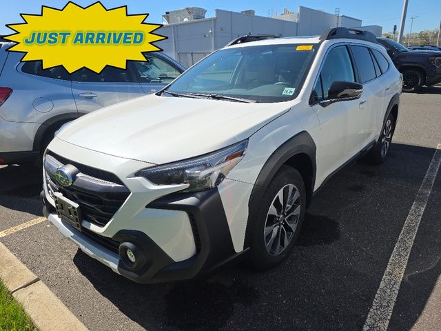 Crystal White Pearl 2024 Subaru Outback Limited AWD SUV / Crossover All-Wheel Drive Continuously Variable Transmission