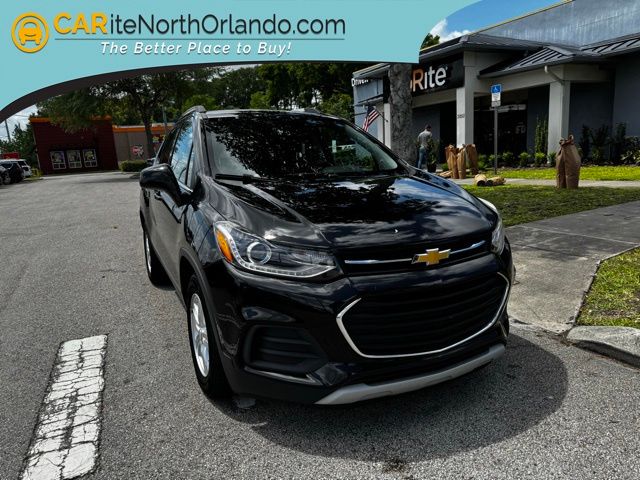 Mosaic Black Metallic 2020 Chevrolet Trax LT FWD SUV / Crossover Front-Wheel Drive 6-Speed Automatic