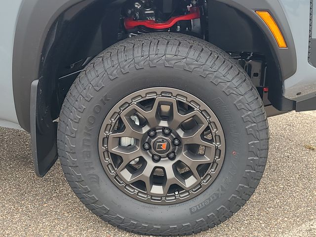 New 2026 Nissan Frontier Truck
