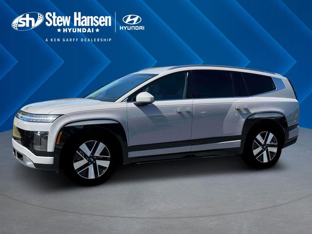 New 2026 Gray Hyundai SEL image 2