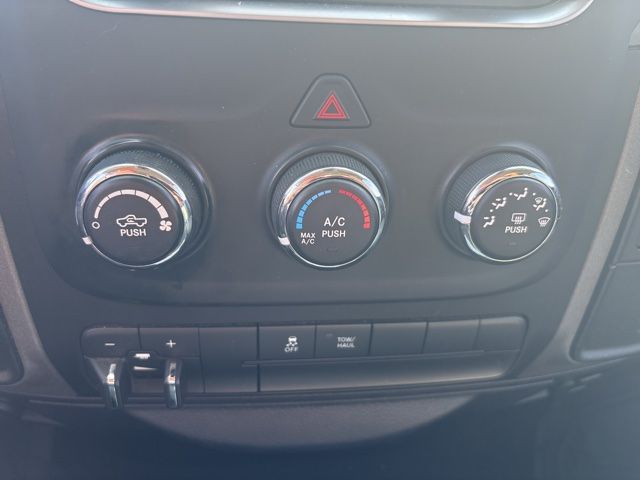 Used 2014 White Ram Express image 11
