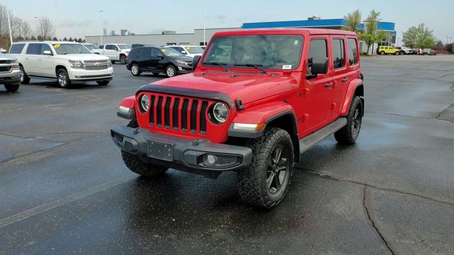 2022 Jeep Wrangler Unlimited Sahara Altitude 3