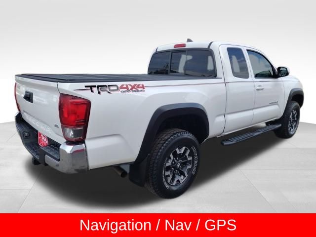 2017 Toyota Tacoma TRD Off-Road photo