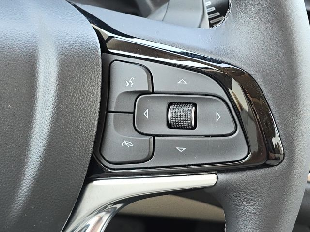 2022 Buick Enclave Essence:C02611