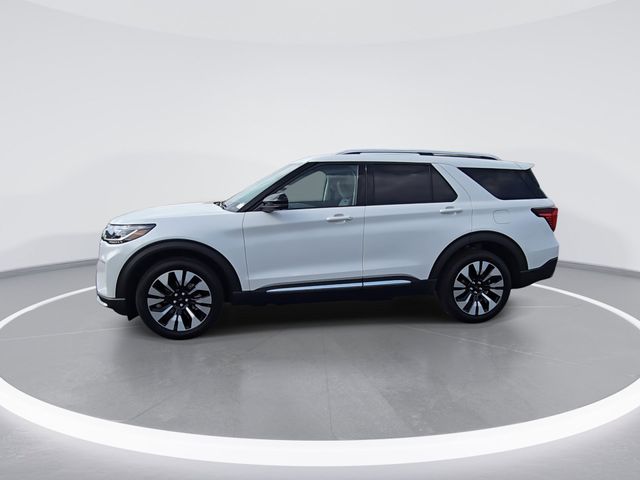 New 2026 Star White Metallic Tri-Coat Ford Platinum™ image 6