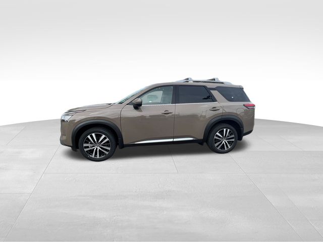 2024 Nissan Pathfinder Platinum 7