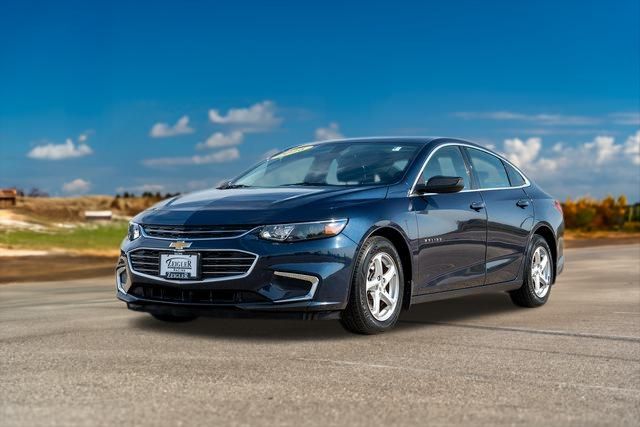 2016 Chevrolet Malibu LS 3