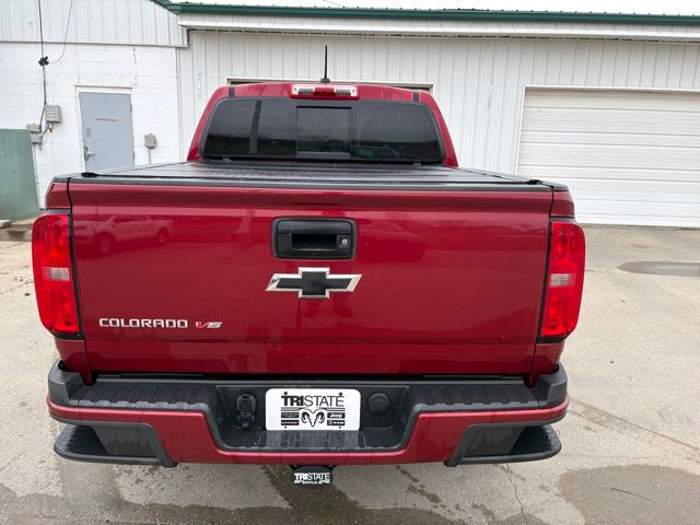 View vehicle photo 6