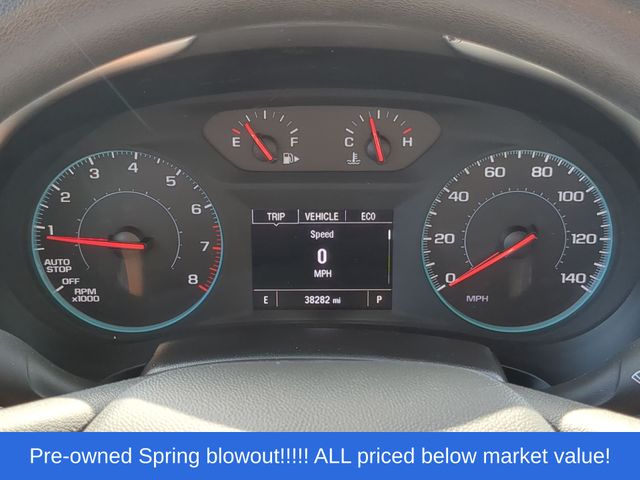 Used 2025 Summit White Chevrolet LT image 28