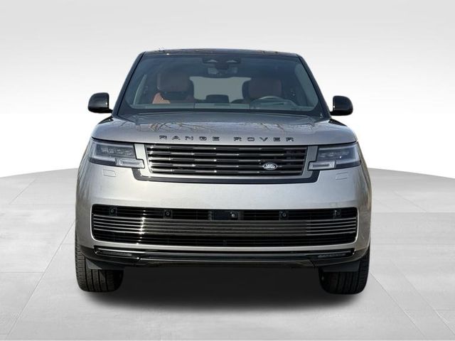 2024 Land Rover Range Rover SV 8