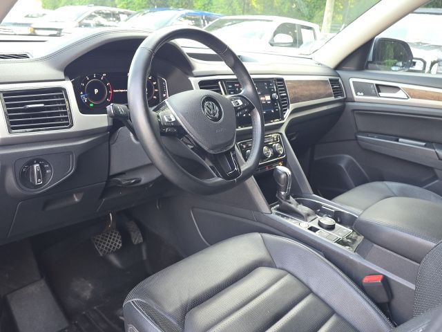 2019 Volkswagen Atlas SEL Premium:169611A2