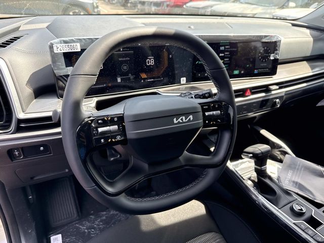 New 2026 White Kia LX image 2
