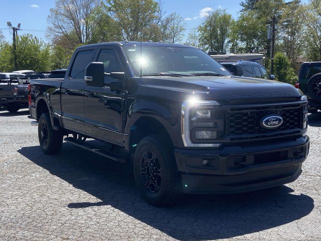 2024 Ford F-250SD XLT 7