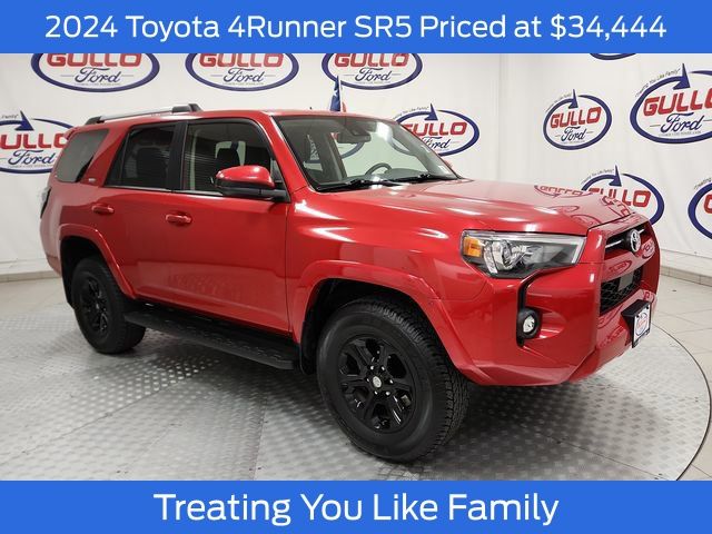 2024 Toyota 4Runner SR5 4WD