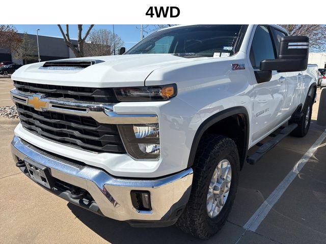 2025 Chevrolet Silverado 2500HD LT Crew Cab 4WD