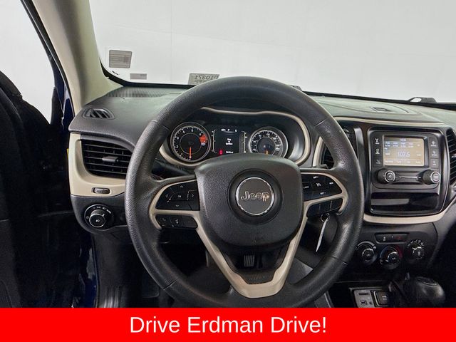 Used 2018 Jeep Cherokee SUV