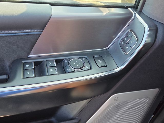 New 2026 Black Ford Platinum image 30