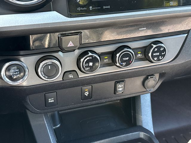 Used 2016 Toyota Tacoma Truck